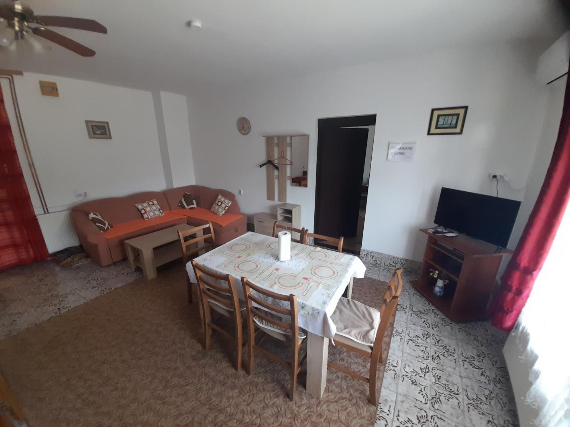 Apartment Kolonija Σλαβόνσκι Μπροντ Εξωτερικό φωτογραφία